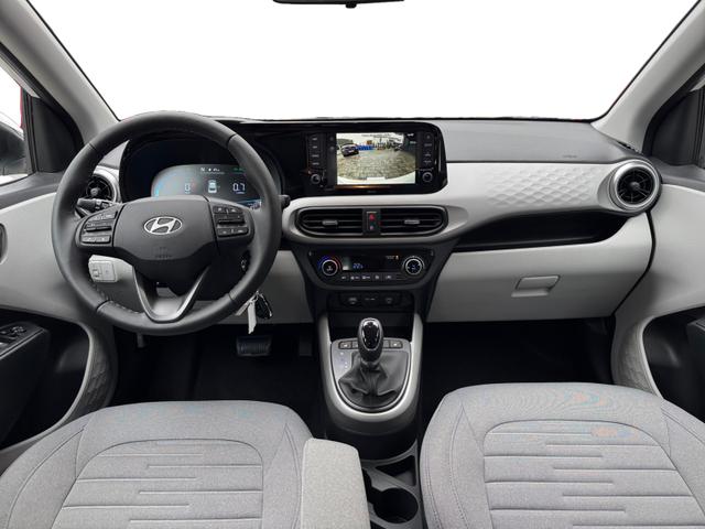 Hyundai i10 1,2 1ZKlim NAV 8Z SHZ Spha BT Kam PDC Alu 