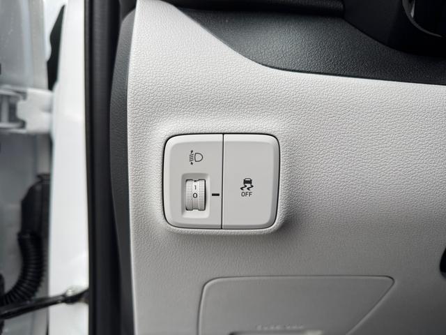 Hyundai i10 1,2 1ZKlim NAV 8Z SHZ Spha BT Kam PDC Alu 