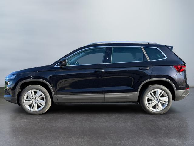 Skoda Karoq 1.5 TSI DSG Selec 2Zoklim SHZ LED 2xPDC Kam ACC AHK Sunset 5JG 