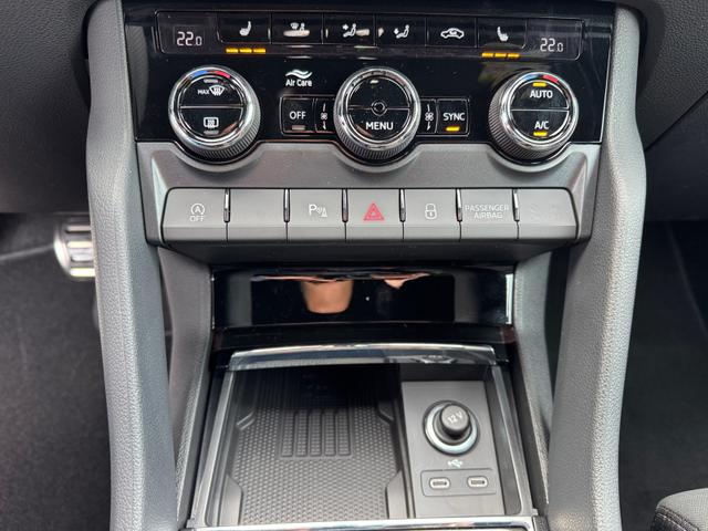Skoda Karoq 1,5 TSI DSG Sportline 2ZKli AHK ACC Canton PDC Kam 19Zo 5JG 