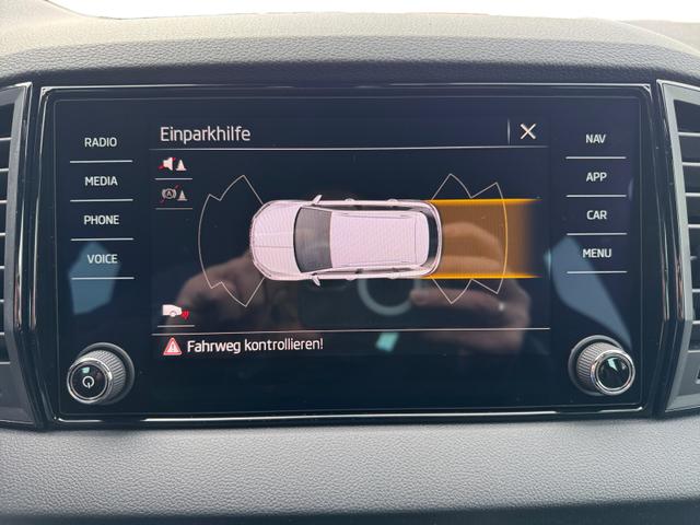 Skoda Karoq 1,5 TSI DSG Sportline 2ZKli AHK ACC Canton PDC Kam 19Zo 5JG 