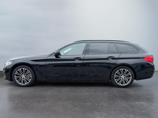 BMW 5er Touring 530 d xDrive Sport Line AHK Nav elHk elSitze 