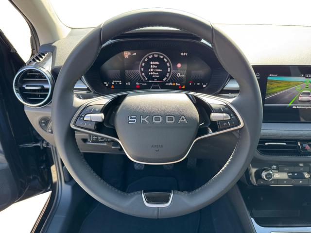 Skoda Fabia Drive Plus 1.0 TSI 2ZKlim Kam ACC 2xPDC LED SmLi SHZ Spha 