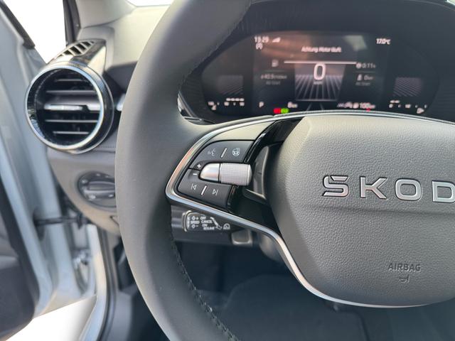 Skoda Fabia Drive Plus 1.0 TSI DSG 2ZKlim Kam ACC 2xPDC LED SmLi SHZ Spha 