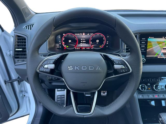 Skoda Karoq 2,0 TSI 4x4 DSG Sportline 2ZKli AHK ACC SHT PDC Kam 5JG 