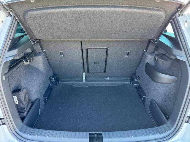 Skoda Karoq 2,0 TSI 4x4 DSG Sportline 2ZKli AHK ACC SHT PDC Kam 5JG 