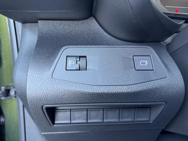Toyota Proace City Verso 1,2 L2 Business 7Si Klima 2 x PDC Apple Temp DAB 