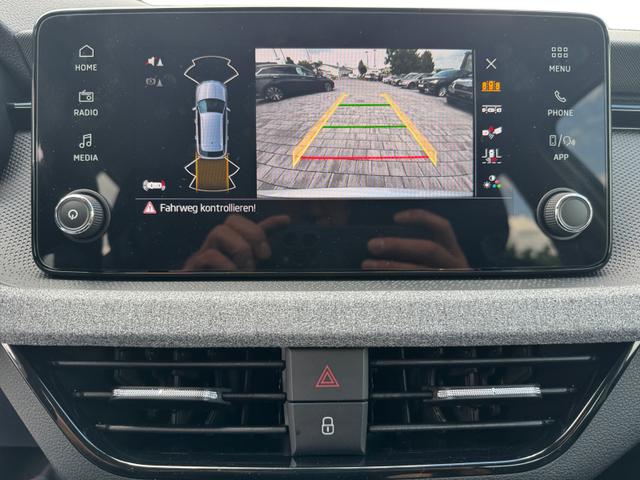 Skoda Kamiq 1,0 TSI Drive Plus DSG Kam ViCo 2xPDC SHZ Matrix SmLi 5JG 