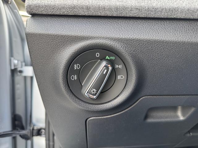 Skoda Kamiq 1,0 TSI Drive Plus DSG Kam ViCo 2xPDC SHZ Matrix SmLi 5JG 