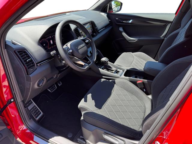 Skoda Karoq 1,5 TSI DSG Sportline 2ZKli ACC Cant 4xSHZ PDC Kam 5JG 