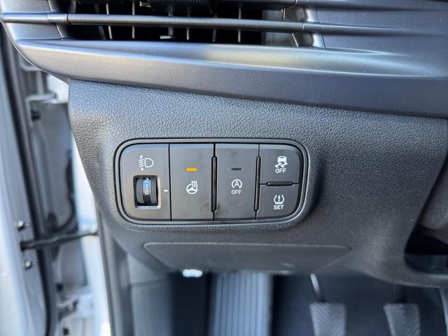 Hyundai i20 1,0 Style LED 1Zokl Navi DiCo10,25 Kam 2xPDC SpAs 