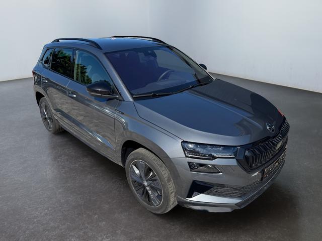 Skoda Karoq 1,5 TSI DSG Sportline 2ZKli ACC Cant 4xSHZ PDC Kam 5JG 