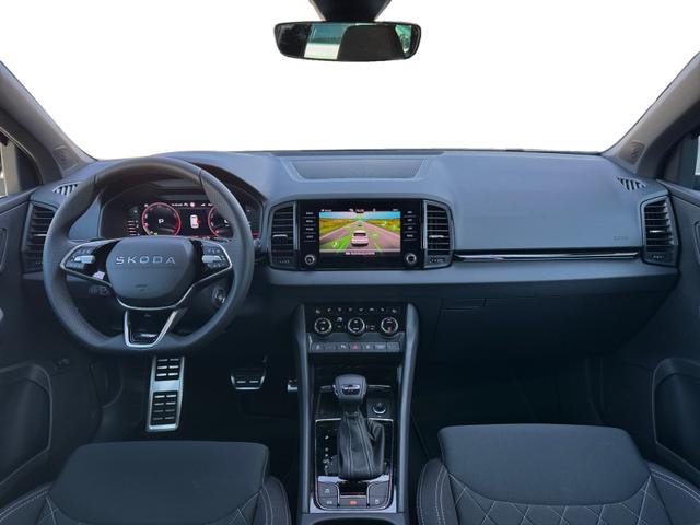 Skoda Karoq 1,5 TSI DSG Sportline 2ZKli ACC Cant 4xSHZ PDC Kam 5JG 