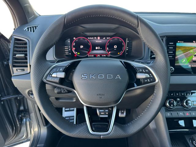 Skoda Karoq 1,5 TSI DSG Sportline 2ZKli ACC Cant 4xSHZ PDC Kam 5JG 