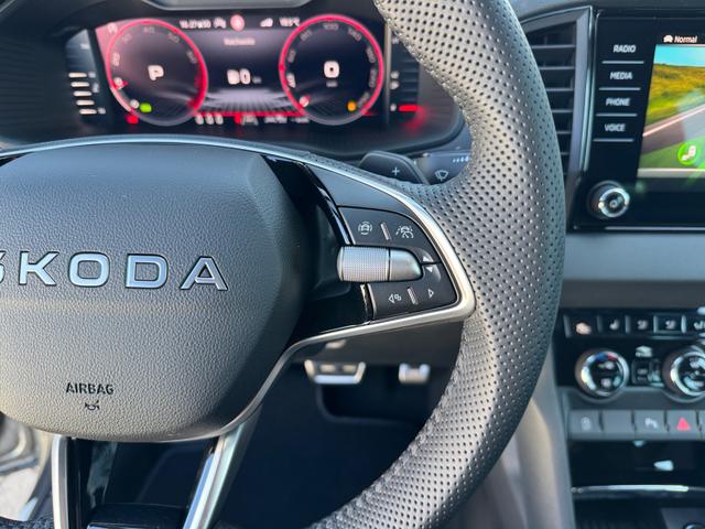 Skoda Karoq 1,5 TSI DSG Sportline 2ZKli ACC Cant 4xSHZ PDC Kam 5JG 