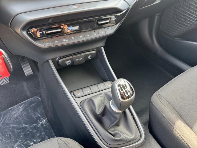 Hyundai i20 1,0 MJ25 Klimaauto Navi DiCo10,25 Kam PDC SpAs 