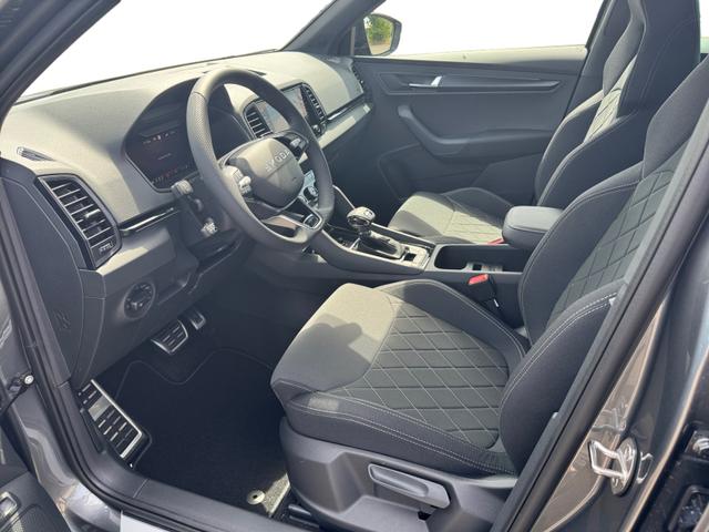 Skoda Karoq 1,5 TSI DSG Sportline 2ZKli DCC ACC SHT PDC Kam 5JG 