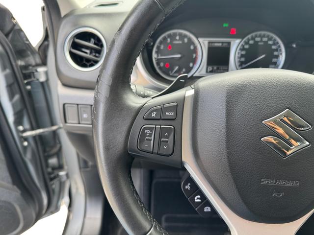 Suzuki Vitara 1.6 Comfort+ 4x4 ACC PDC Kam AHK 