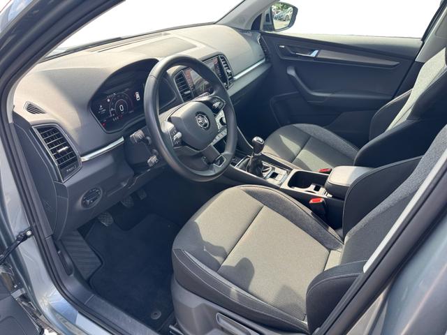 Skoda Karoq 1,5 Drive 3ZoKl 360° Canton AHK Pano 