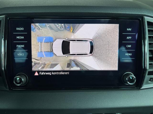 Skoda Karoq 1,5 Drive 3ZoKl 360° Canton AHK Pano 