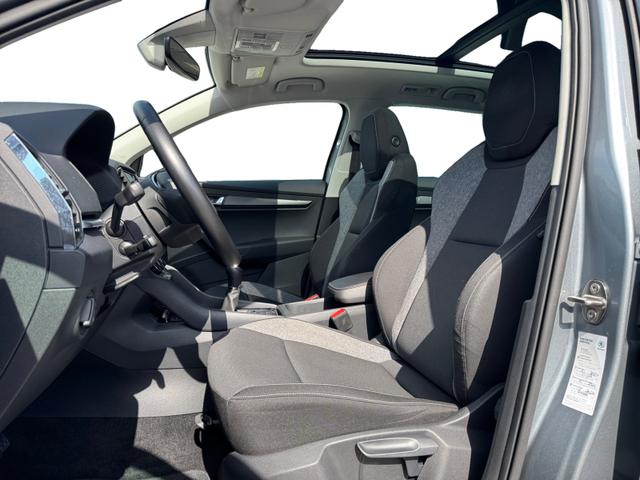 Skoda Karoq 1,5 Drive 3ZoKl 360° Canton AHK Pano 