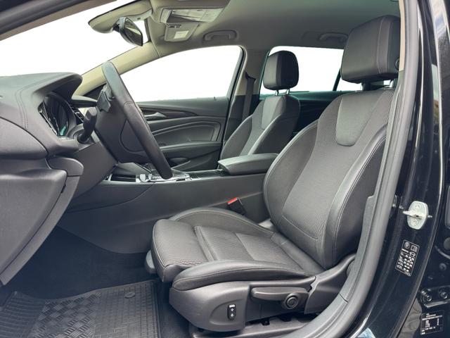 Opel Insignia Country Tourer 2.0 CDTI 4x4 AHK InoPak1 ExcPa 