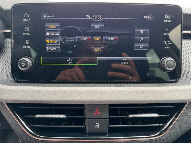 Skoda Scala 1,0 TSI DSG Drive Plus Klimaa ShAs ViCo 2PDC Kam LED SmLi 5JG 