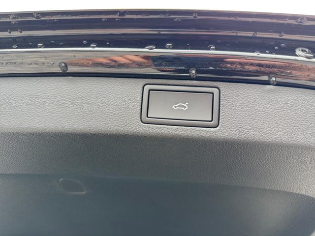 Skoda Scala 1,0 TSI DSG Drive Plus Klimaa ShAs ViCo 2PDC Kam LED SmLi 5JG 