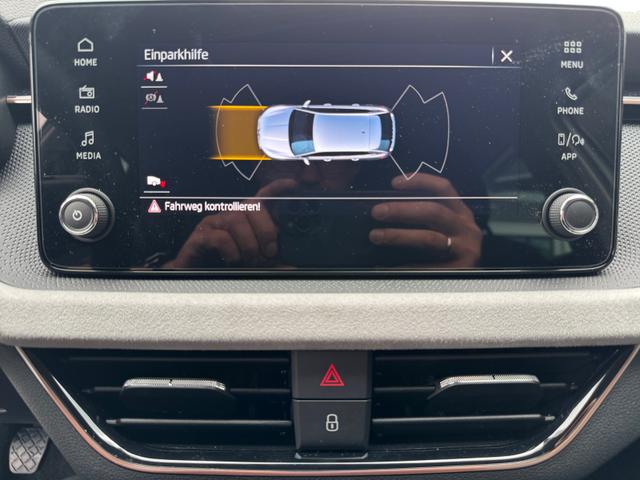 Skoda Scala 1,0 TSI Drive Plus Klimaa ShAs ViCo 2PDC Kam LED SmLi 5JG 
