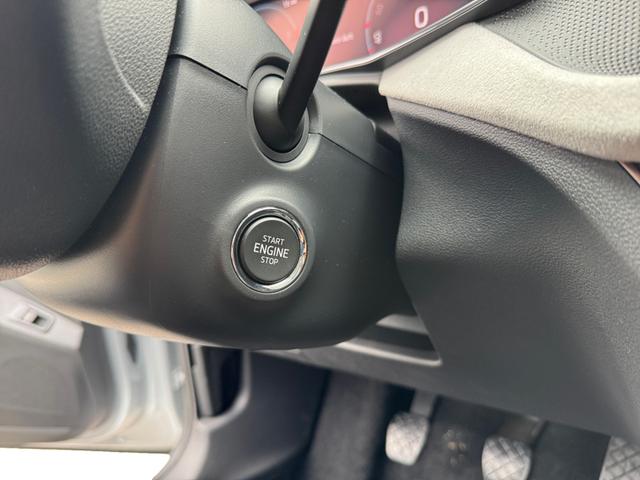 Skoda Scala 1,0 TSI Drive Plus Klimaa ShAs ViCo 2PDC Kam LED SmLi 5JG 