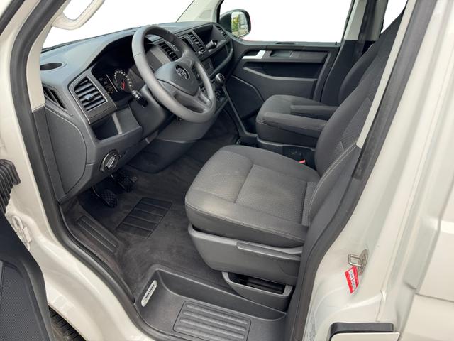 Volkswagen T6 Multivan 2,0 TDI Trendline StHz PDC 2xKlima AHK Temp 