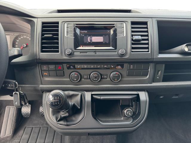 Volkswagen T6 Multivan 2,0 TDI Trendline StHz PDC 2xKlima AHK Temp 