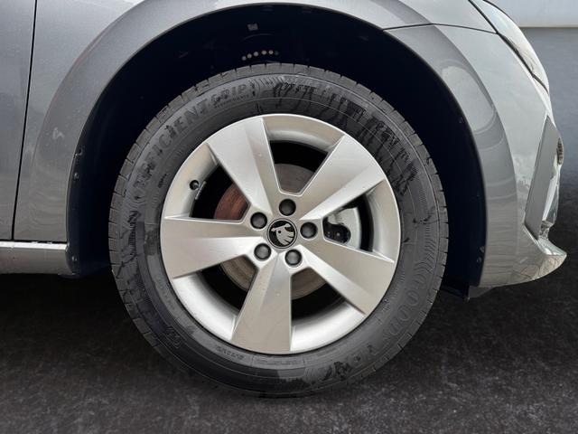 Skoda Scala 1,0 TSI Drive Plus 2ZoKlim ShAs ViCo 2PDC Kam LED SmLi 5JG 