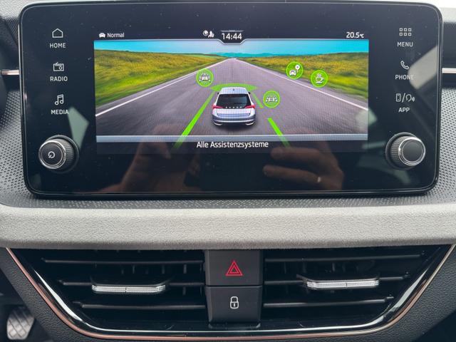 Skoda Scala 1,0 TSI Drive Plus 2ZoKlim ShAs ViCo 2PDC Kam LED SmLi 5JG 