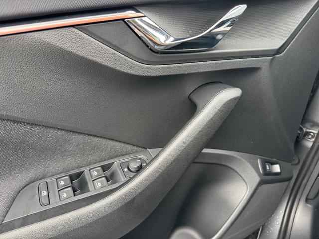 Skoda Scala 1,0 TSI Drive Plus 2ZoKlim ShAs ViCo 2PDC Kam LED SmLi 5JG 