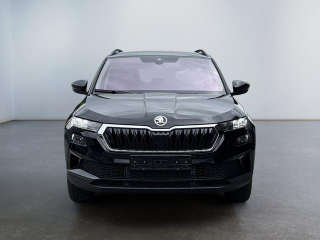 Karoq - 2,0 TDI DSG 4x4 Selec 2Zoklim 4xSHZ LED 2xPDC Kam ACC AHK 5JG