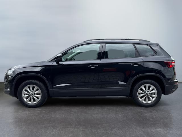 Skoda Karoq 2,0 TDI DSG 4x4 Selec 2Zoklim 4xSHZ LED 2xPDC Kam ACC AHK 5JG 