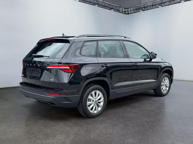Skoda Karoq 2,0 TDI DSG 4x4 Selec 2Zoklim 4xSHZ LED 2xPDC Kam ACC AHK 5JG 