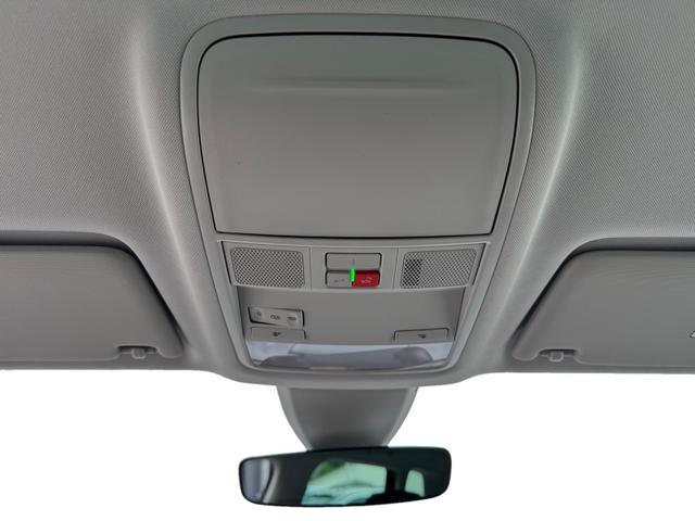 Skoda Karoq 2,0 TDI DSG 4x4 Selec 2Zoklim 4xSHZ LED 2xPDC Kam ACC AHK 5JG 