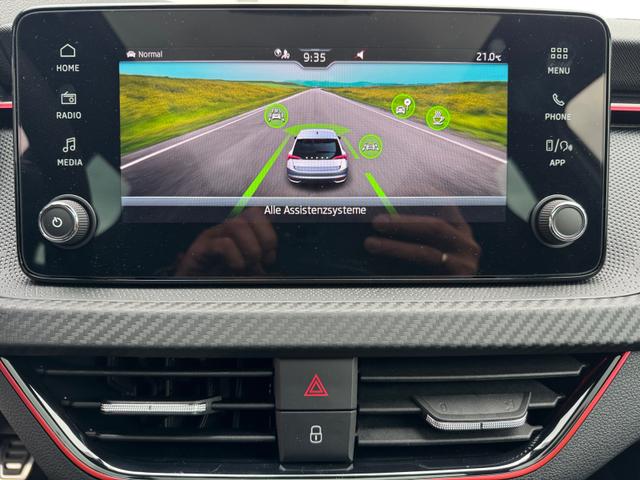 Skoda Scala 1,0 TSI Monte Carlo 2ZoKli DCC Pano 2PDC Kam Matrix SmLi 5JG 