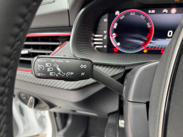 Skoda Scala 1,0 TSI Monte Carlo 2ZoKli DCC Pano 2PDC Kam Matrix SmLi 5JG 
