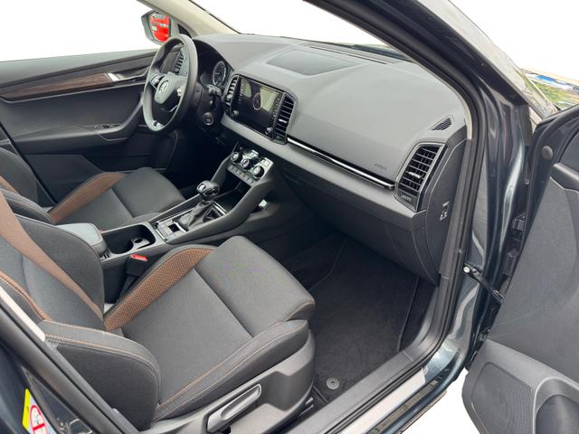 Skoda Karoq 2.0 TDI Scout 4x4 2ZKlima Navi Kam PDC SHZ 