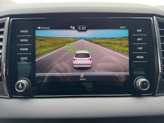Skoda Karoq 2.0 TDI Scout 4x4 2ZKlima Navi Kam PDC SHZ 