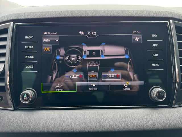 Skoda Karoq 2.0 TDI Scout 4x4 2ZKlima Navi Kam PDC SHZ 