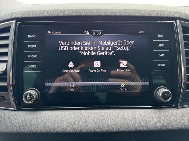 Skoda Karoq 2.0 TDI Scout 4x4 2ZKlima Navi Kam PDC SHZ 