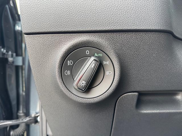 Skoda Karoq 2.0 TDI Scout 4x4 2ZKlima Navi Kam PDC SHZ 