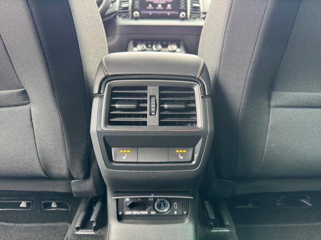 Skoda Karoq 2.0 TDI Scout 4x4 2ZKlima Navi Kam PDC SHZ 