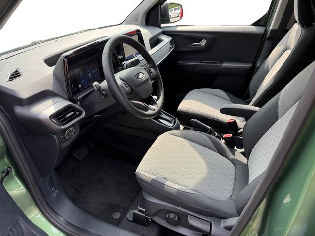 Ford Tourneo Courier 1,0 Titanium AT SpAs 5JG PDC WiPa Apple Klima 