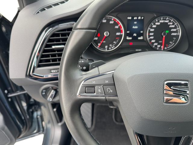 Seat Ateca 1.5 TSI DSG Xcellence PDC Kam Nav 2ZoKli 