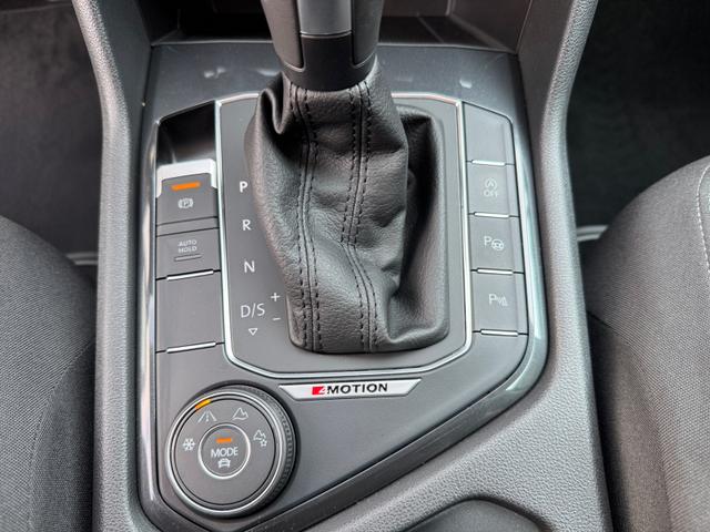 Volkswagen Tiguan 2.0 TDI DSG Comf 4x4 AHK 3ZoKli Kam PDC SHZ 